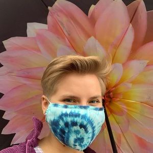 Meet your Posher, Cj